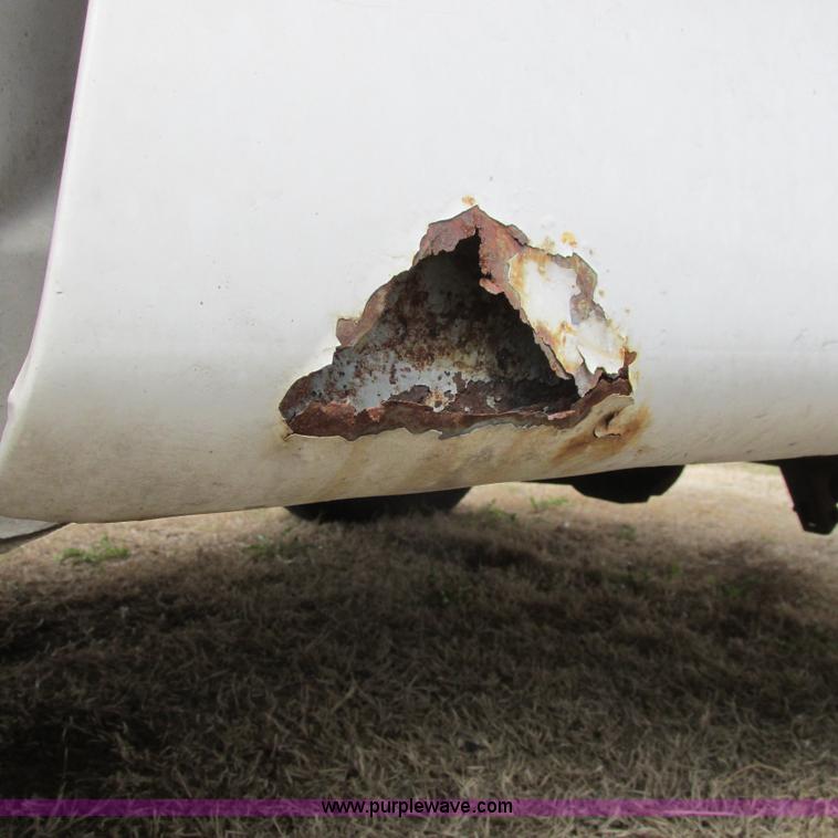 image for item I5505 1999 Ford F150 XL pickup truck