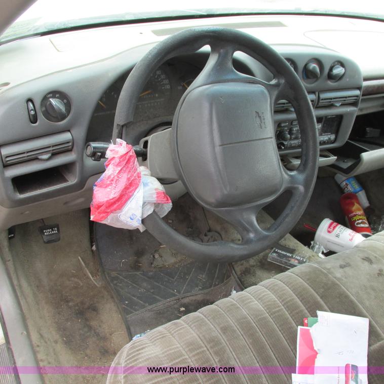 image for item I5506 1998 Chevrolet Lumina
