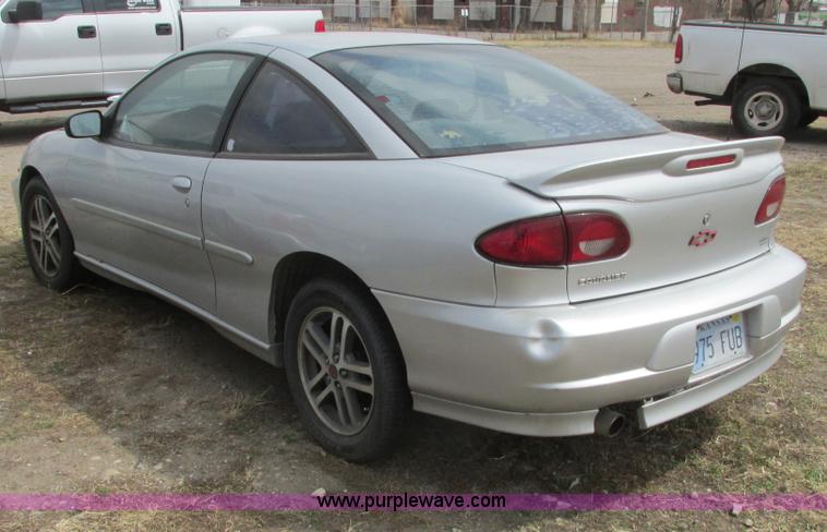 image for item I5507 2002 Chevrolet Cavalier