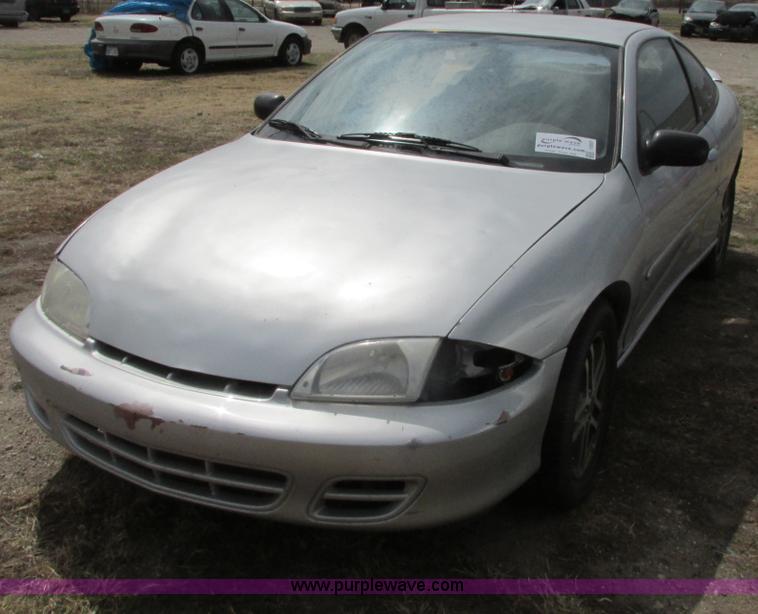 image for item I5507 2002 Chevrolet Cavalier
