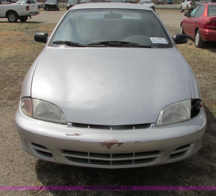 image for item I5507 2002 Chevrolet Cavalier