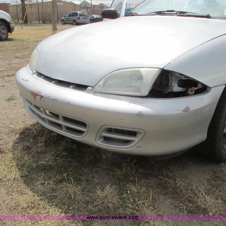 image for item I5507 2002 Chevrolet Cavalier