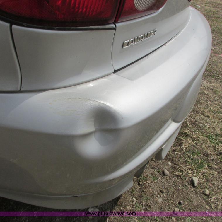 image for item I5507 2002 Chevrolet Cavalier