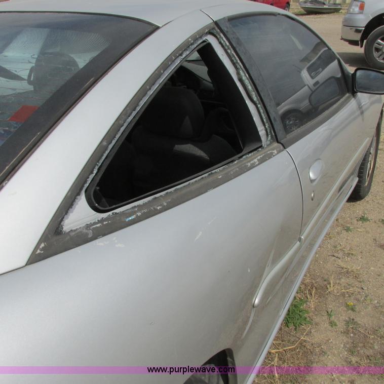 image for item I5507 2002 Chevrolet Cavalier
