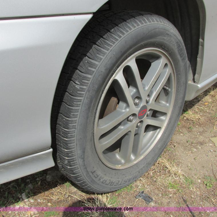 image for item I5507 2002 Chevrolet Cavalier