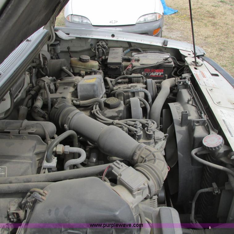 image for item I5508 1993 Ford Ranger XLT pickup truck