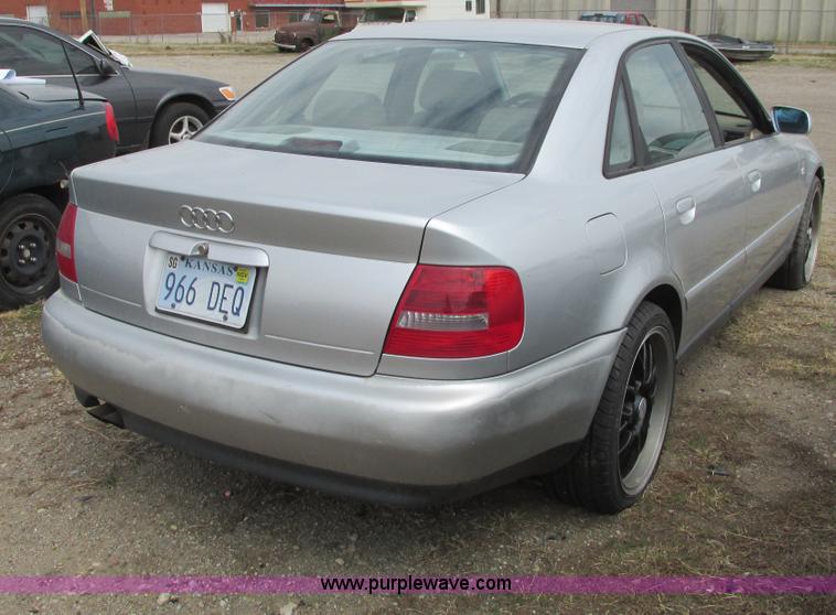 image for item I5510 1999 Audi A4 1.8T Quattro