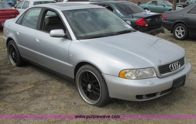 image for item I5510 1999 Audi A4 1.8T Quattro