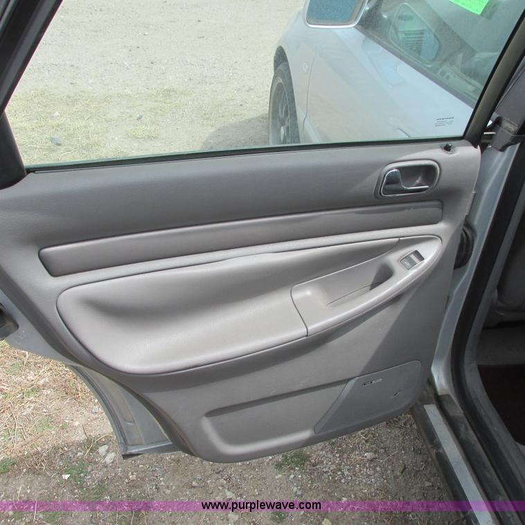 image for item I5510 1999 Audi A4 1.8T Quattro