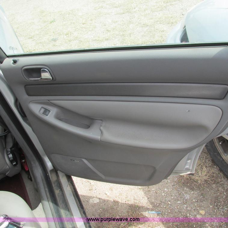 image for item I5510 1999 Audi A4 1.8T Quattro