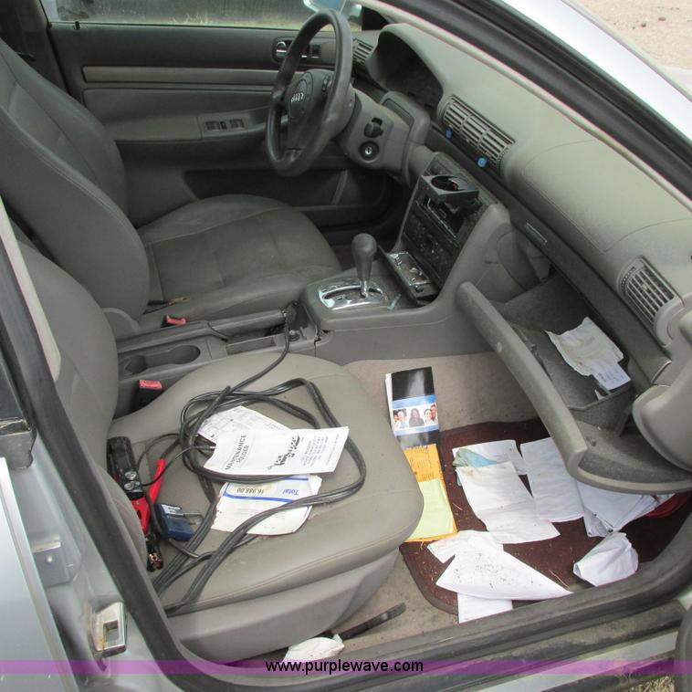 image for item I5510 1999 Audi A4 1.8T Quattro