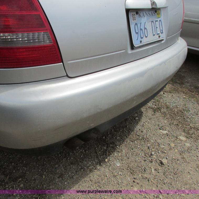 image for item I5510 1999 Audi A4 1.8T Quattro