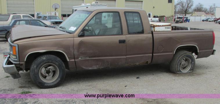 image for item I5512 1994 Chevy 1500 Cheyenne