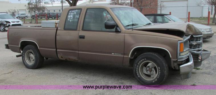 image for item I5512 1994 Chevy 1500 Cheyenne