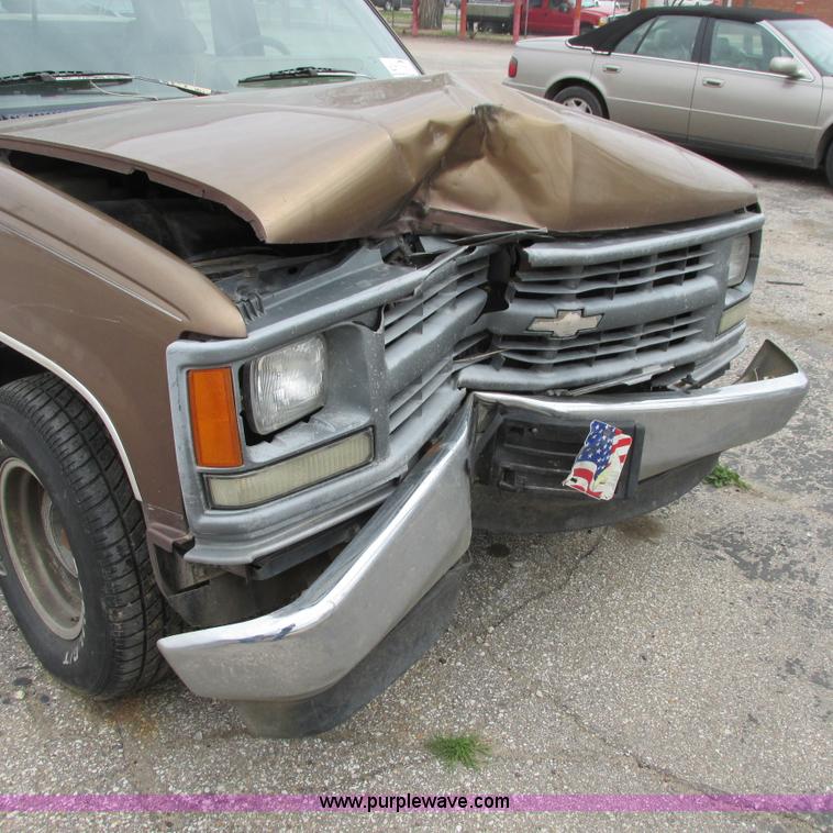 image for item I5512 1994 Chevy 1500 Cheyenne