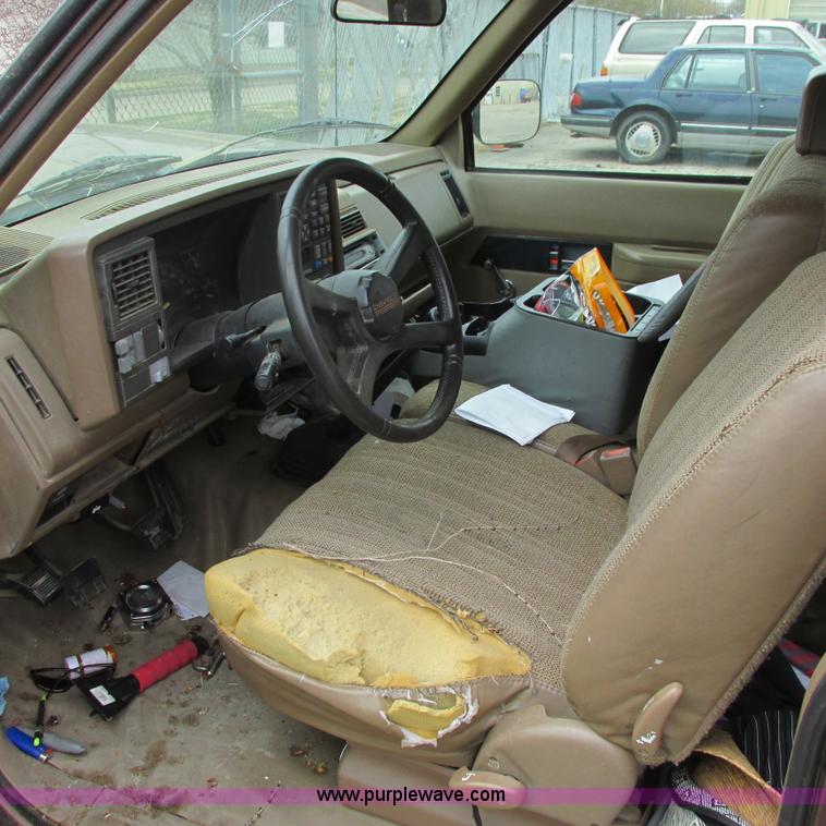 image for item I5512 1994 Chevy 1500 Cheyenne