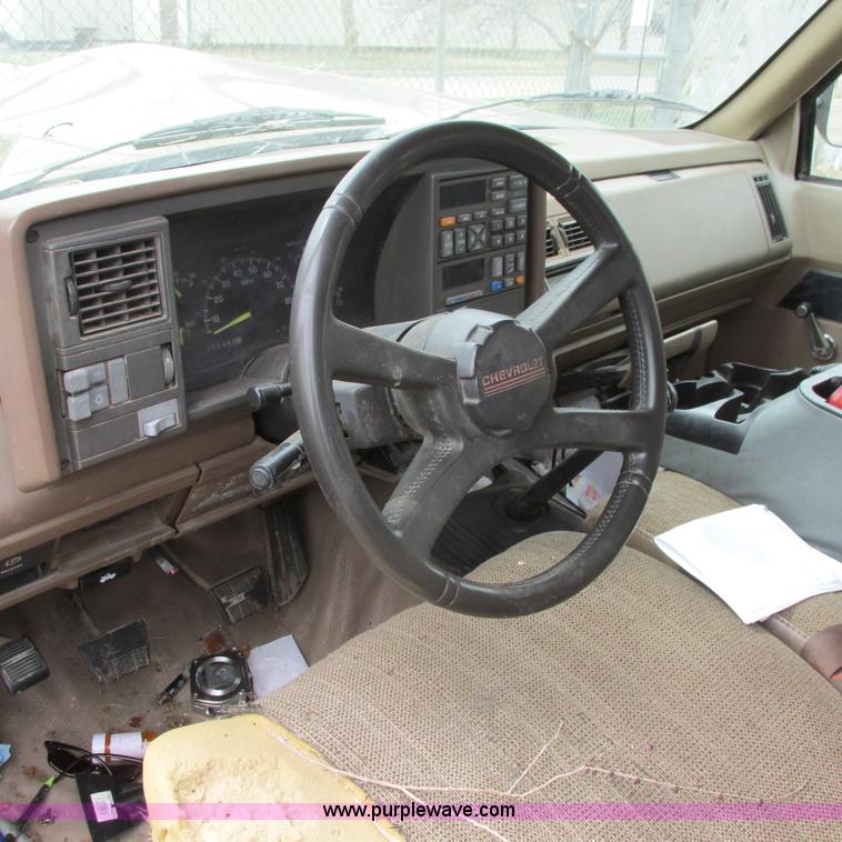 image for item I5512 1994 Chevy 1500 Cheyenne