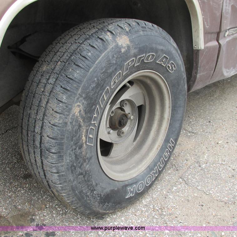 image for item I5512 1994 Chevy 1500 Cheyenne