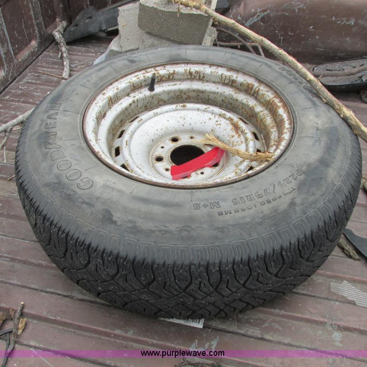 image for item I5512 1994 Chevy 1500 Cheyenne