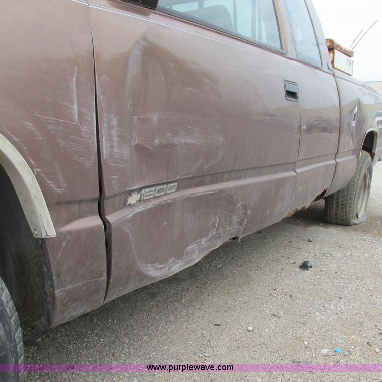 image for item I5512 1994 Chevy 1500 Cheyenne
