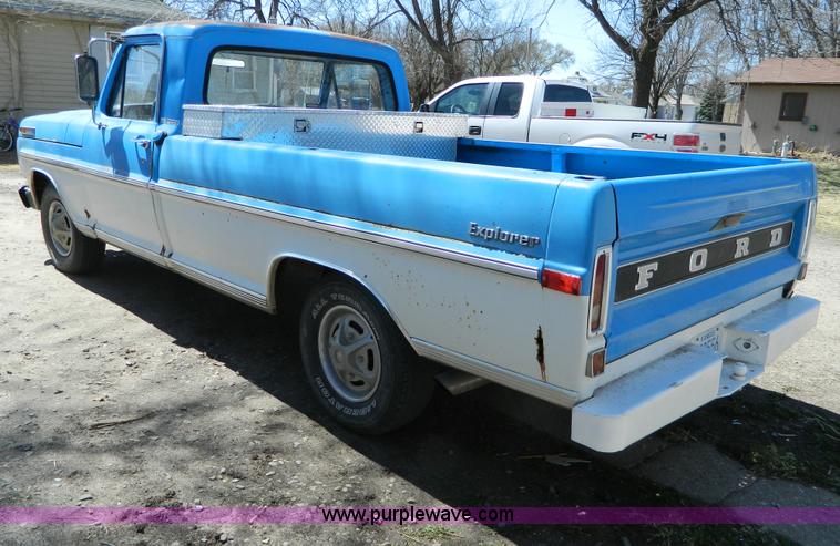 image for item AD9852 1972 Ford F100 Explorer pickup truck
