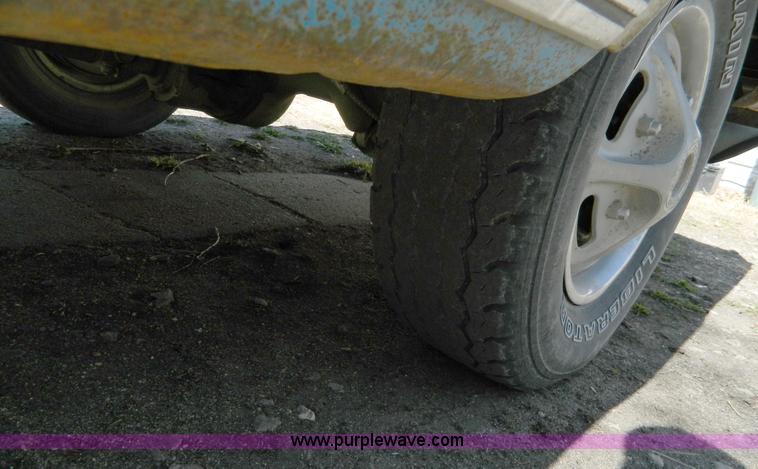 image for item AD9852 1972 Ford F100 Explorer pickup truck