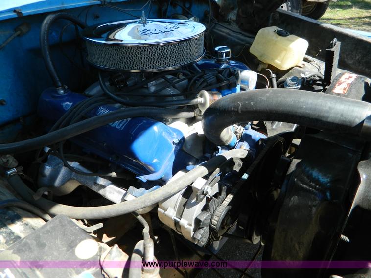 image for item AD9852 1972 Ford F100 Explorer pickup truck