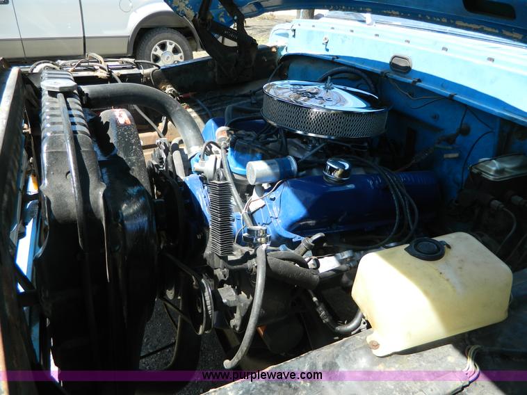 image for item AD9852 1972 Ford F100 Explorer pickup truck