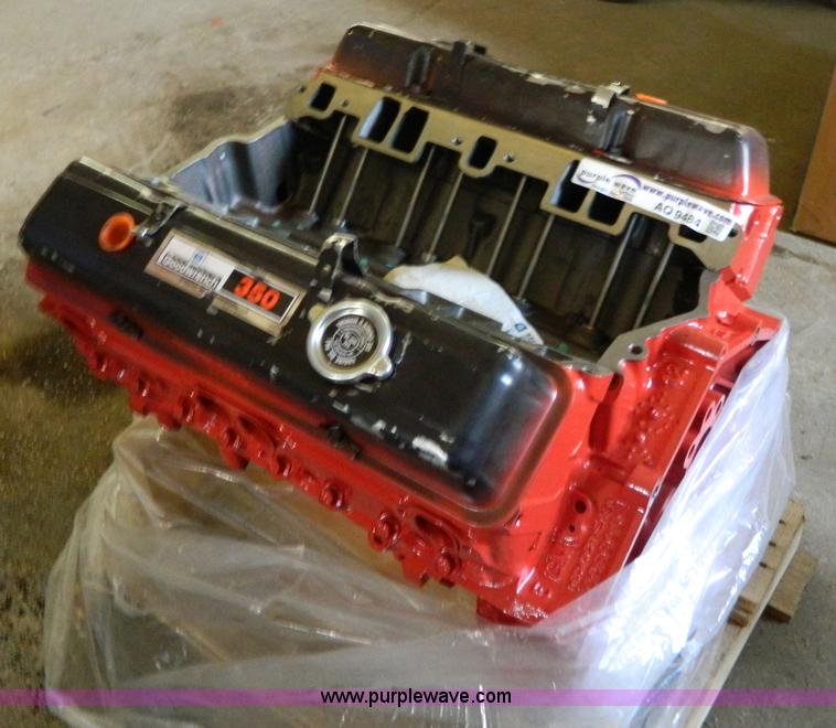 image for item AQ9484 Chevrolet 350 C.I.D. V8 gas engine