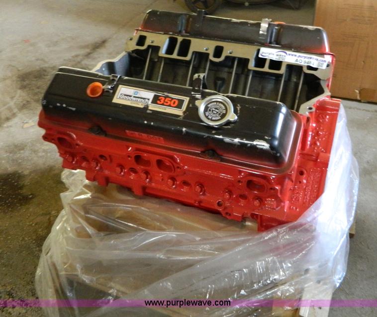 image for item AQ9484 Chevrolet 350 C.I.D. V8 gas engine