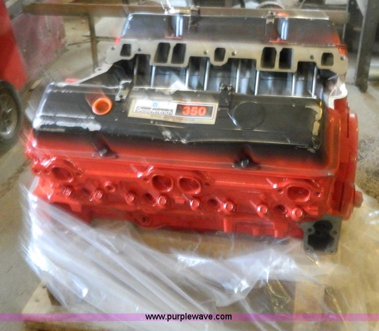 image for item AQ9484 Chevrolet 350 C.I.D. V8 gas engine