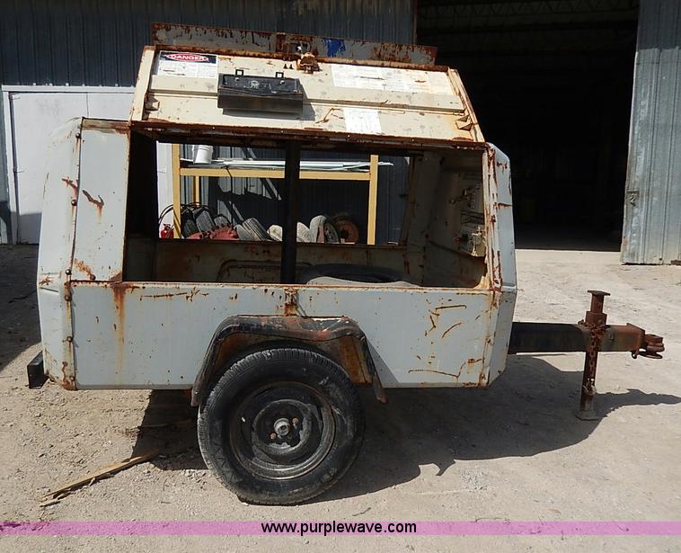image for item AX9021 Ingersoll Rand air compressor trailer
