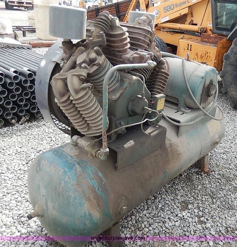 image for item AX9079 Wayne air compressor