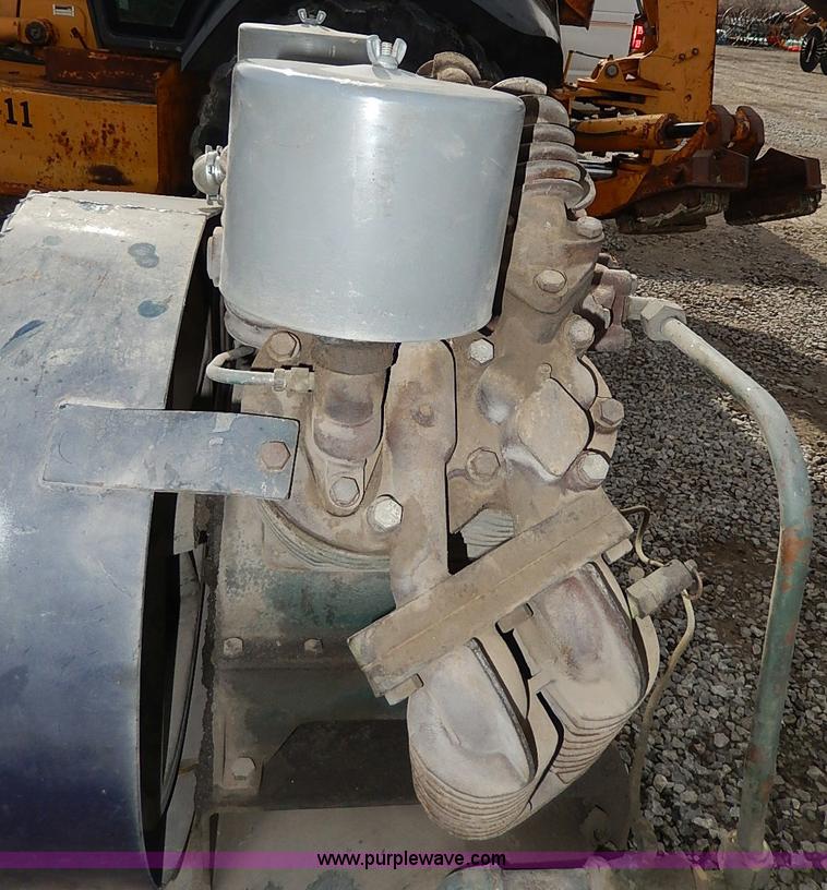 image for item AX9079 Wayne air compressor