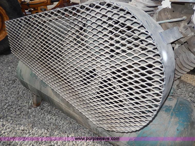 image for item AX9079 Wayne air compressor