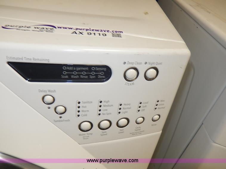 image for item AX9119 Whirlpool Duet front load washer and dryer set