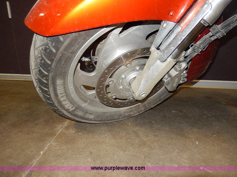 image for item AX9136 2003 Honda VTX1800 motorcycle