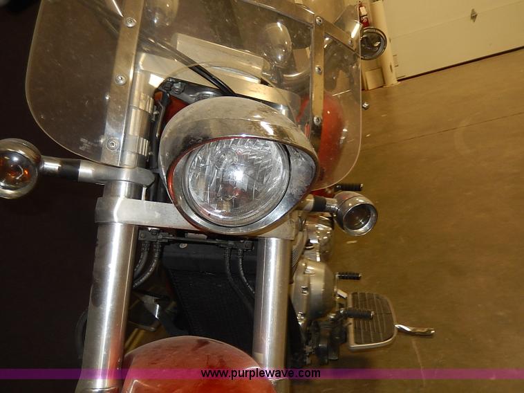 image for item AX9136 2003 Honda VTX1800 motorcycle