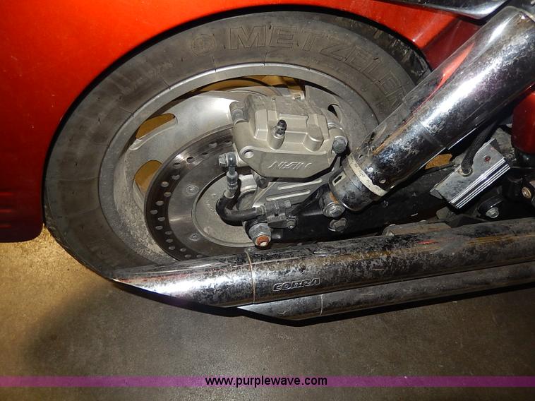 image for item AX9136 2003 Honda VTX1800 motorcycle