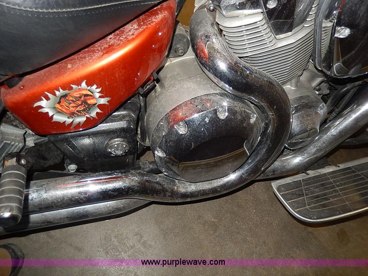 image for item AX9136 2003 Honda VTX1800 motorcycle