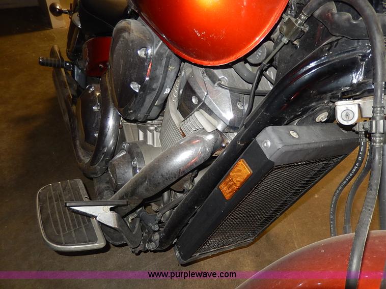 image for item AX9136 2003 Honda VTX1800 motorcycle