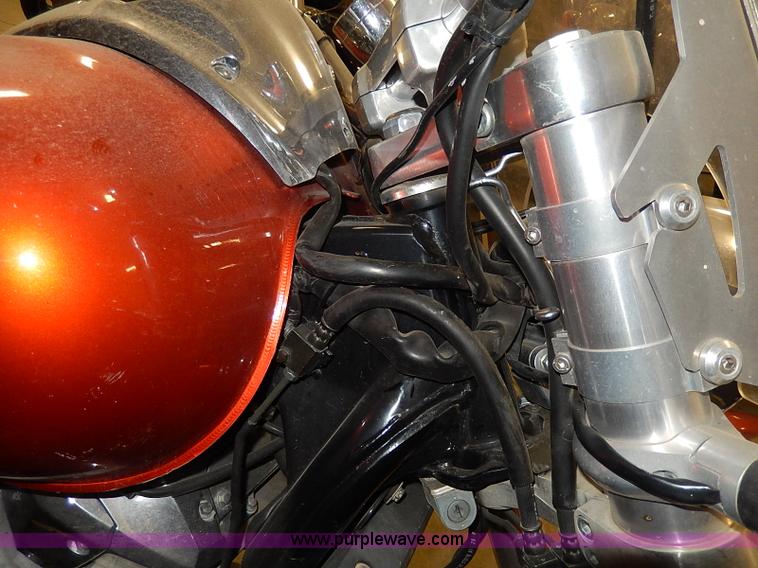 image for item AX9136 2003 Honda VTX1800 motorcycle