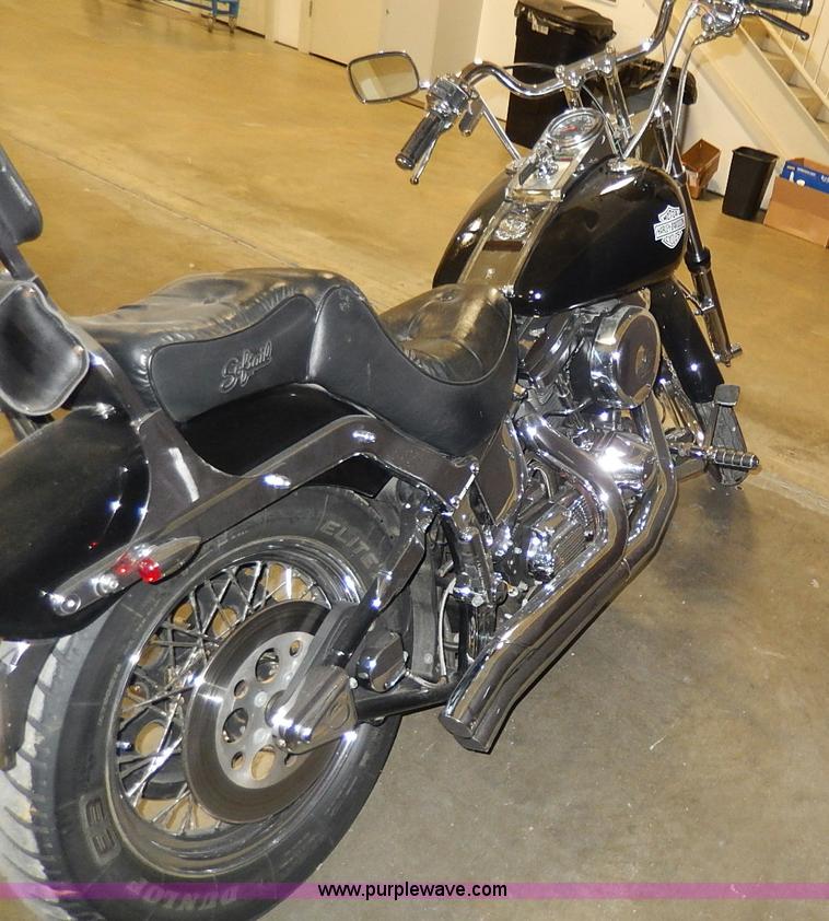 image for item AX9138 1990 Harley Davidson motorcycle