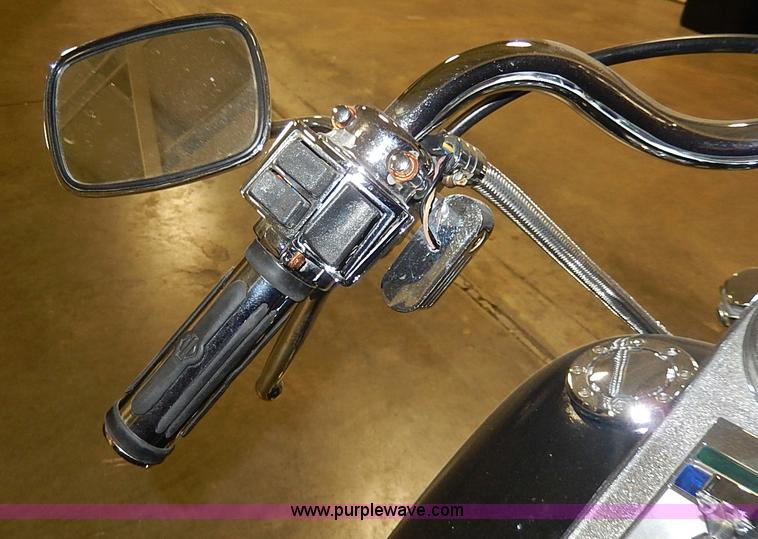 image for item AX9138 1990 Harley Davidson motorcycle