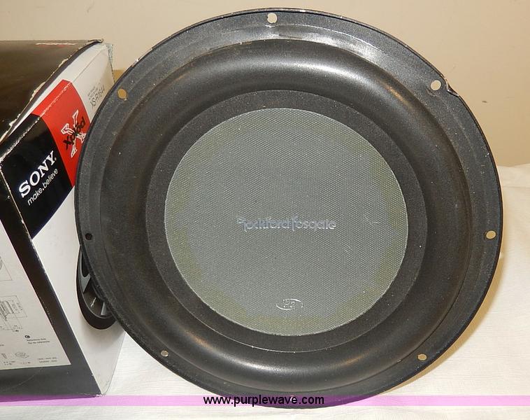 Assorted car audio equipment in Manhattan, KS Item AX9165 sold
