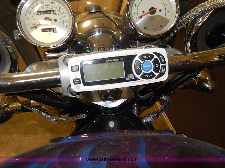 image for item AX9177 1999 Honda Valkyrie motorcycle