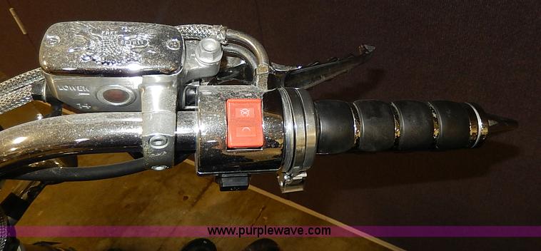 image for item AX9177 1999 Honda Valkyrie motorcycle