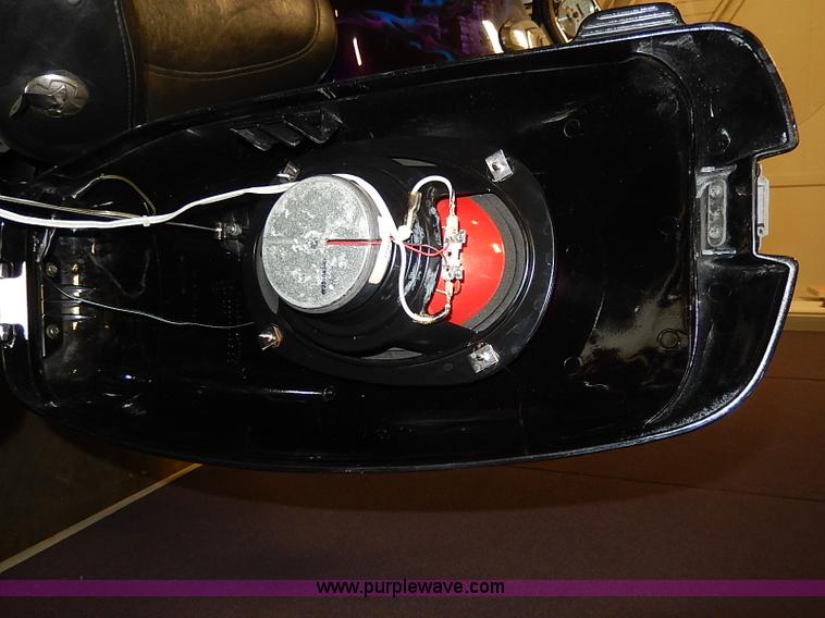 image for item AX9177 1999 Honda Valkyrie motorcycle