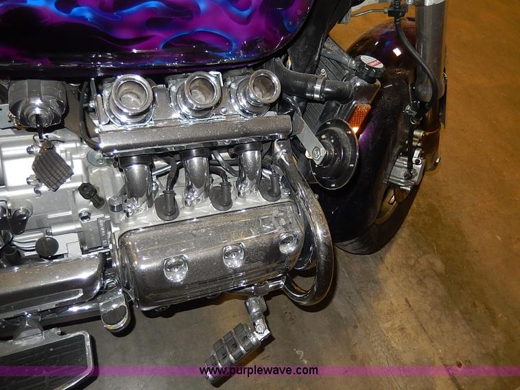 image for item AX9177 1999 Honda Valkyrie motorcycle