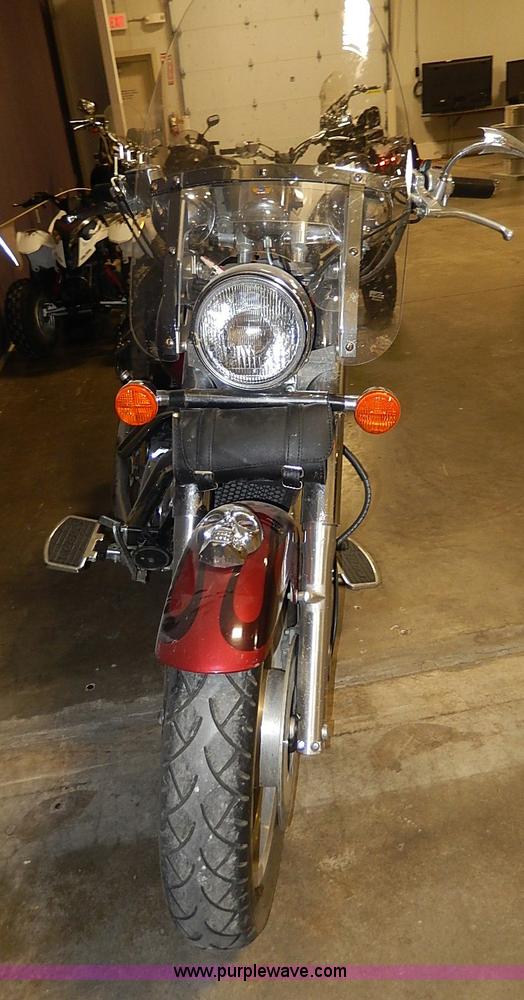 image for item AX9178 2002 Honda Shadow motorcycle